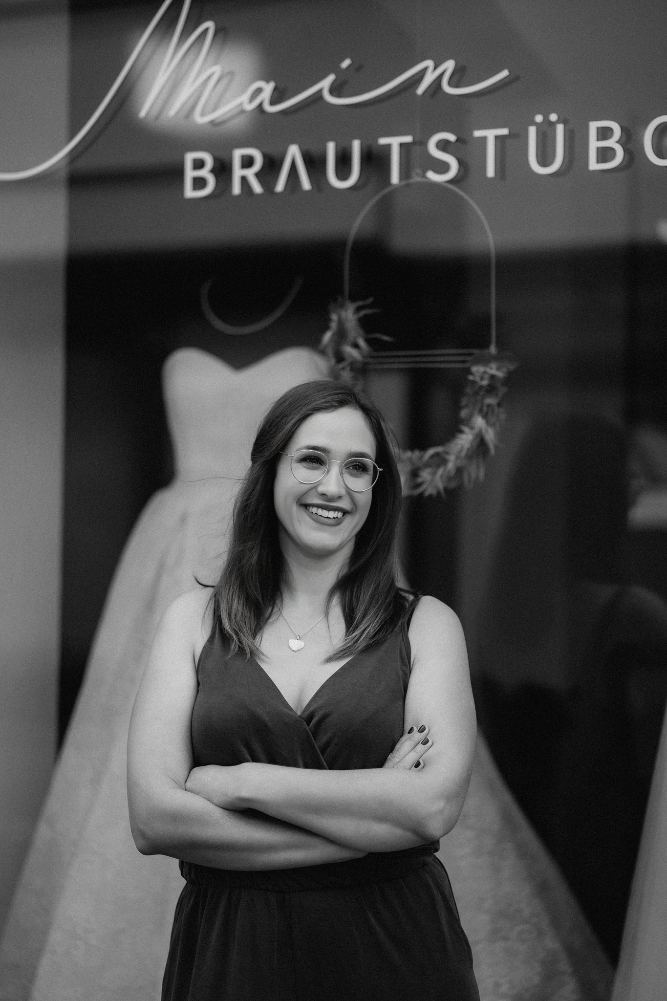 Die Inhaberin vom Main Brautstübchen in Wertheim – herzliche und ehrliche Brautberatung mit viel Feingefühl, gelistet auf marrymind.