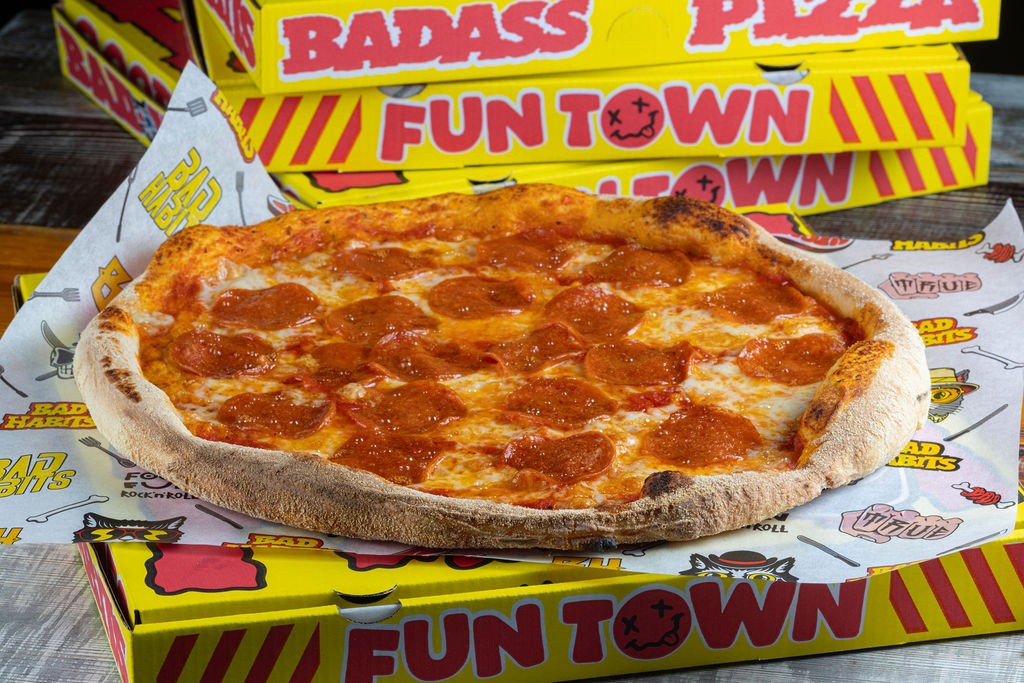 Pepperoni pizza