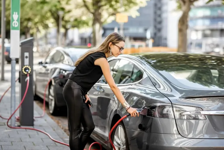 Seguro de coche y movilidad urbana Allianz con asistencia premium en Murcia