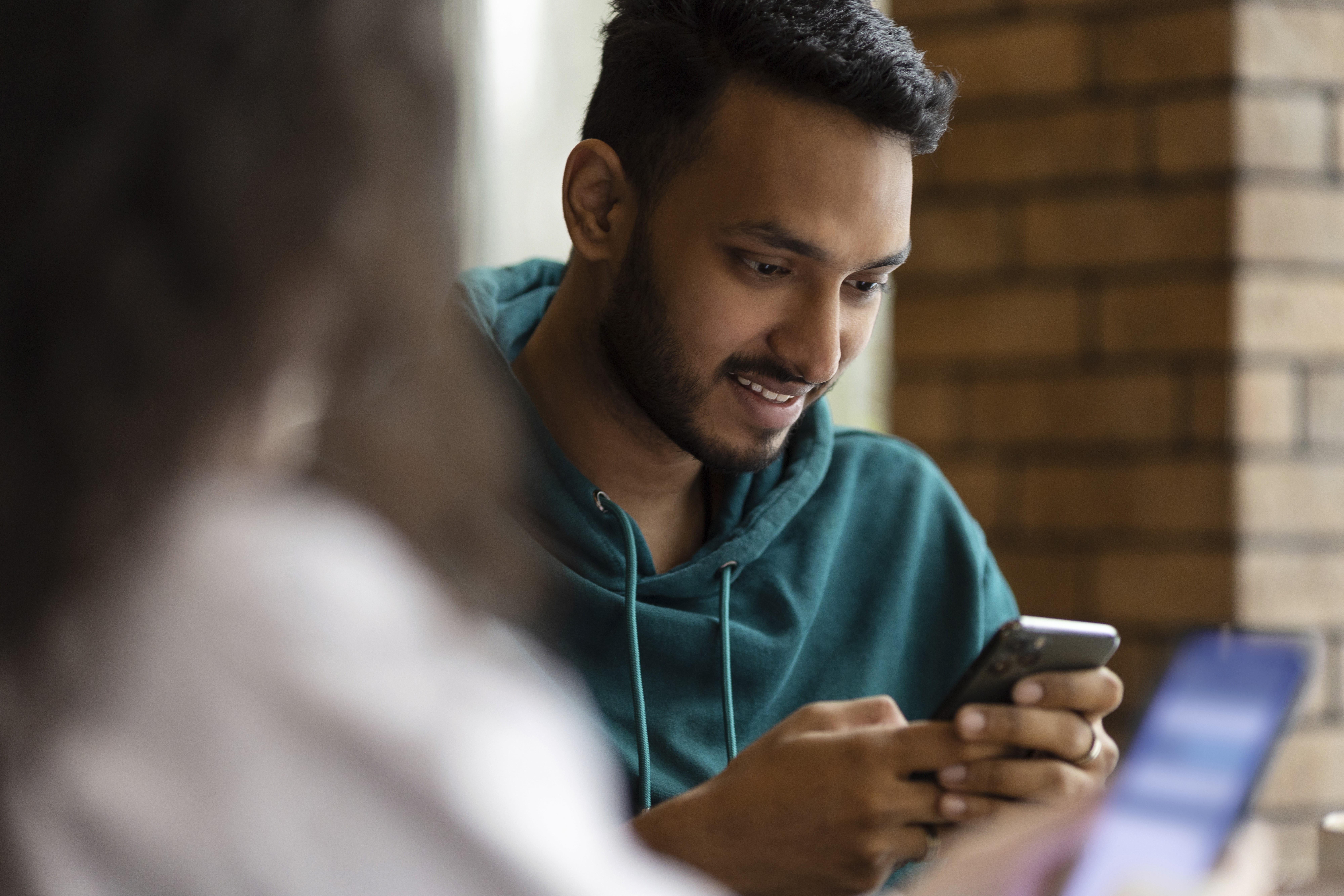 Molin vs AeroChat Best AI Chatbot for Ecommerce