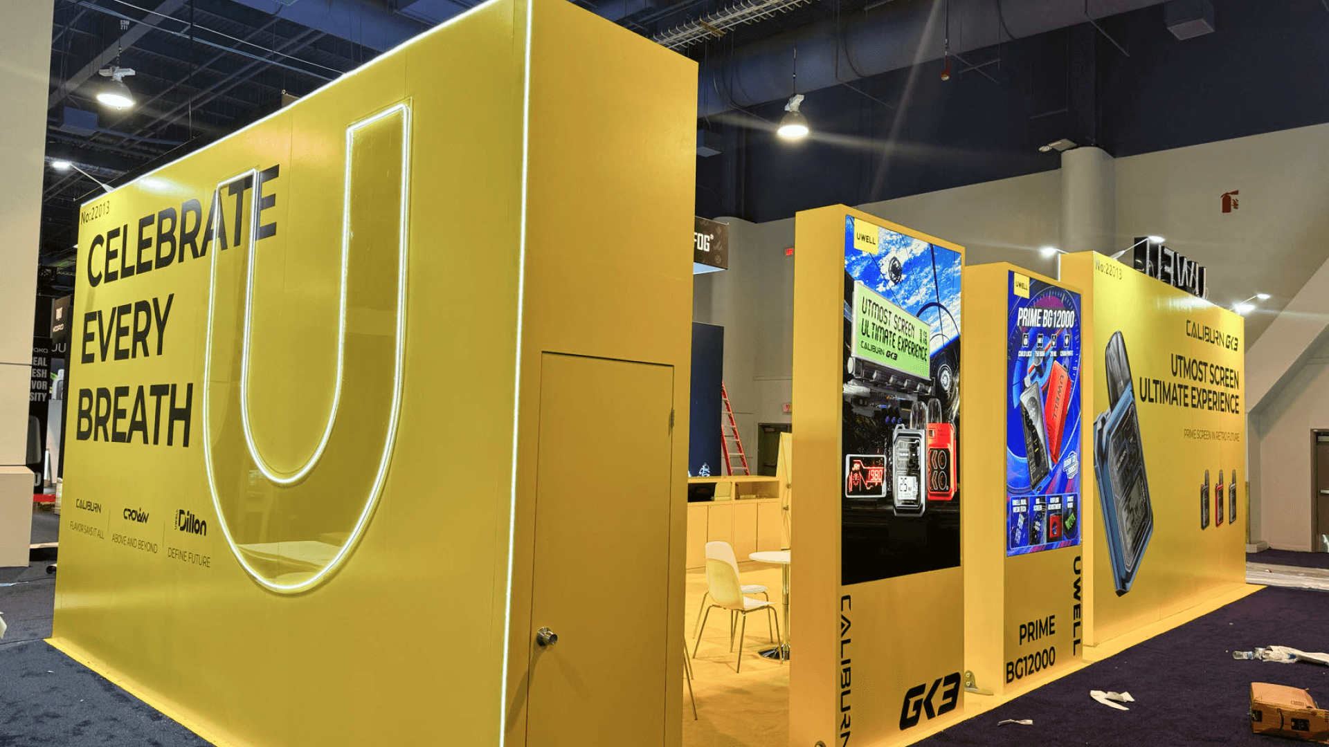 Large custom trade show booth in Chicago with high-impact wall graphics and LED display for product launch