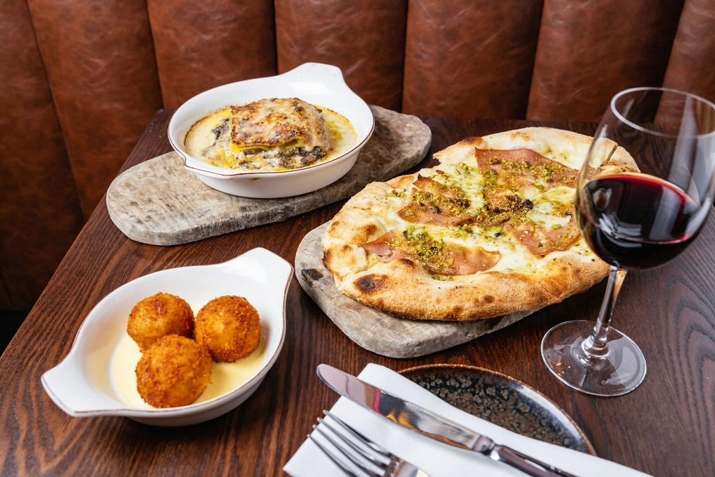 What is Tavola Calda Soho