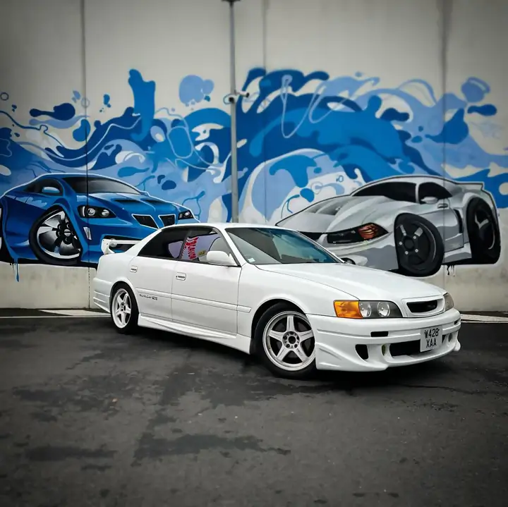 Toyota Chaser importée du Japon