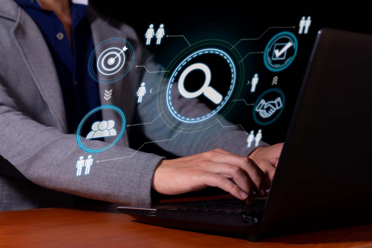 Checagem de homônimos para evitar falsos positivos ao consultar antecedentes