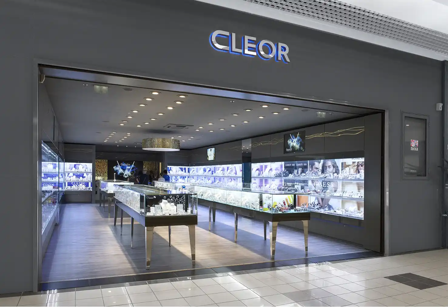 vue d'une devanture de magasin