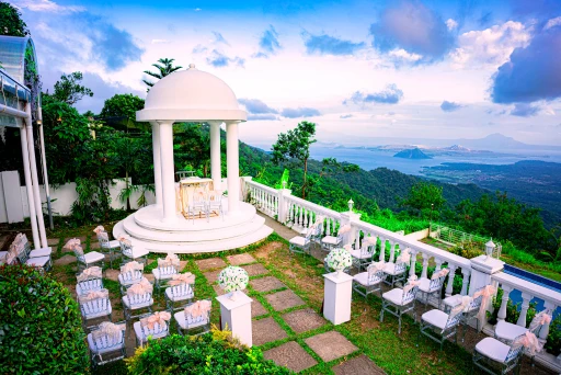 Belle Vue Gazebo — real celebration at Lazuri Tagaytay