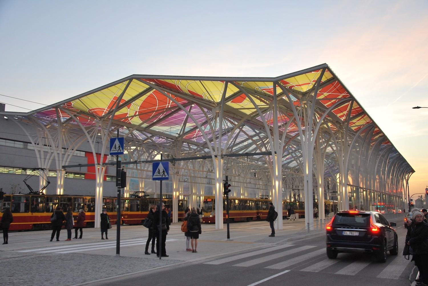 Łódź Stajnia Jednorożców Świątynia i śmietnik