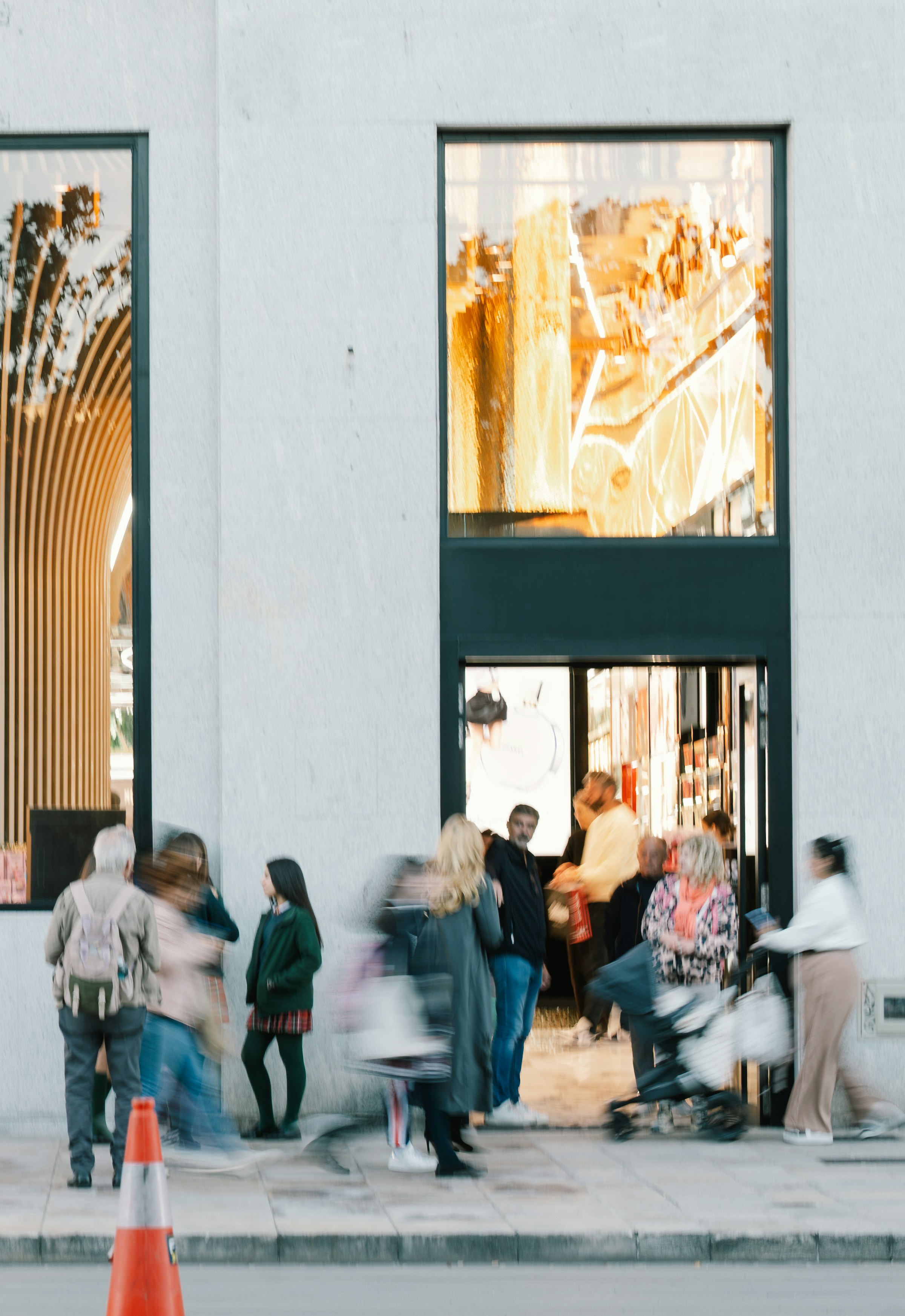 Dynamic picture of a cyclist riding downhill