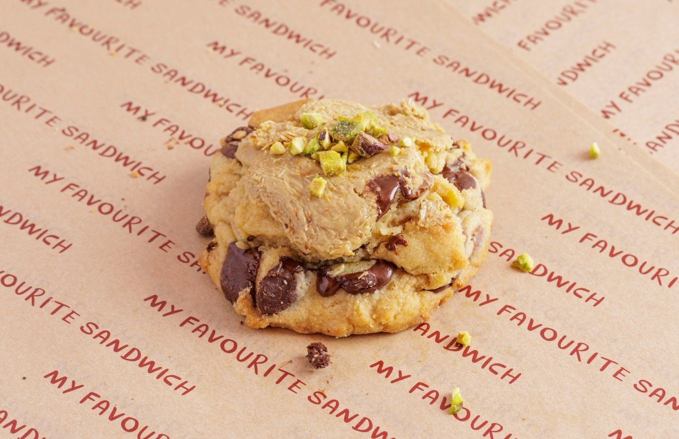 Pistachio Dubai Chocolate Chip Cookie