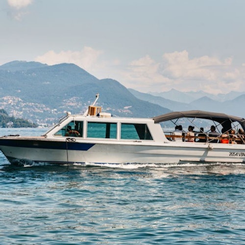 Isola dei Pescatori: Hop-on Hop-off Boat Tour from Stresa tickets
