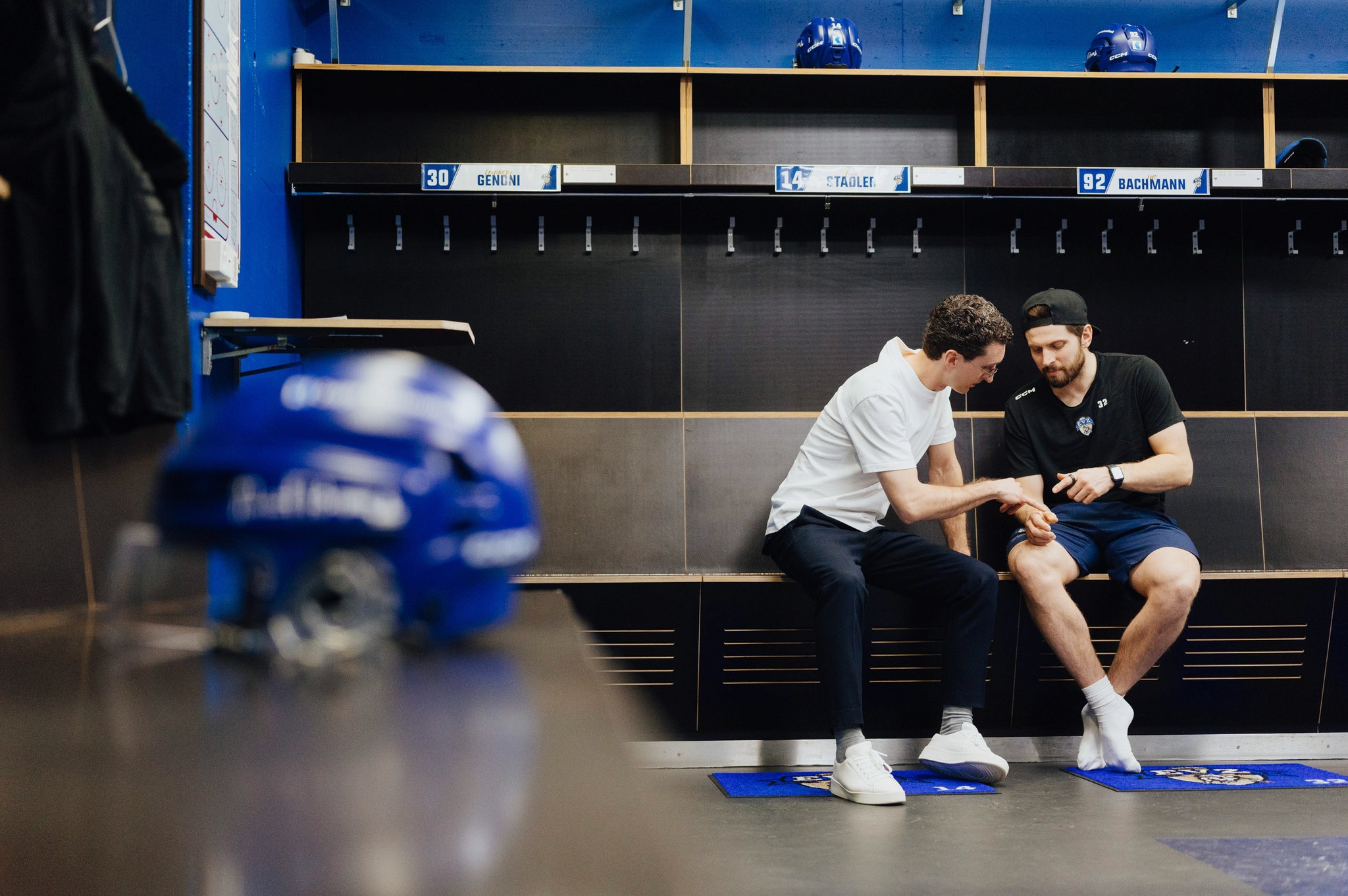 Nils Verborg, Sport Osteopathie, Sportosteopathie, Anamnese, Institut Osteopathische Medizin, EVZ, Eishockey Verein Zug, Lukas Bengtsson, Olympia