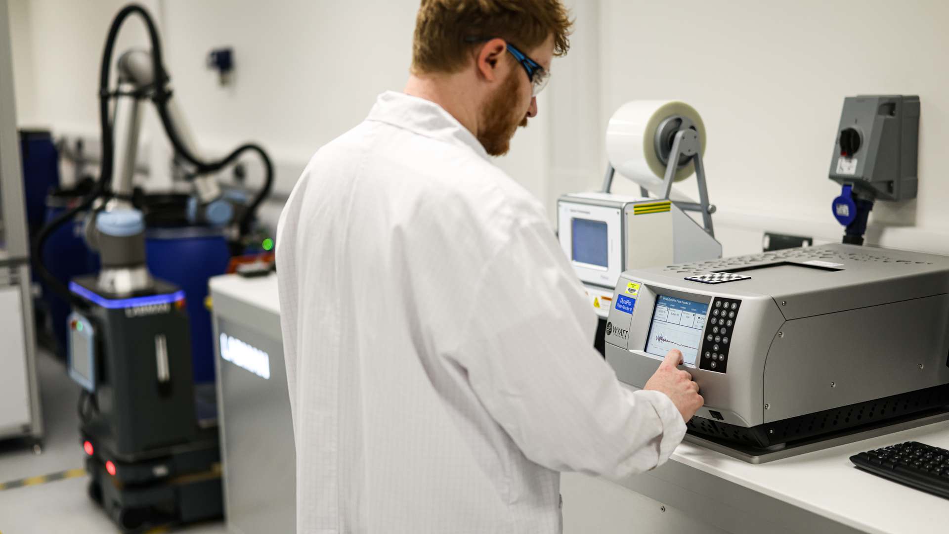 CPI expert operating a piece of equipment at CPI's Intracellular Drug Delivery Centre.