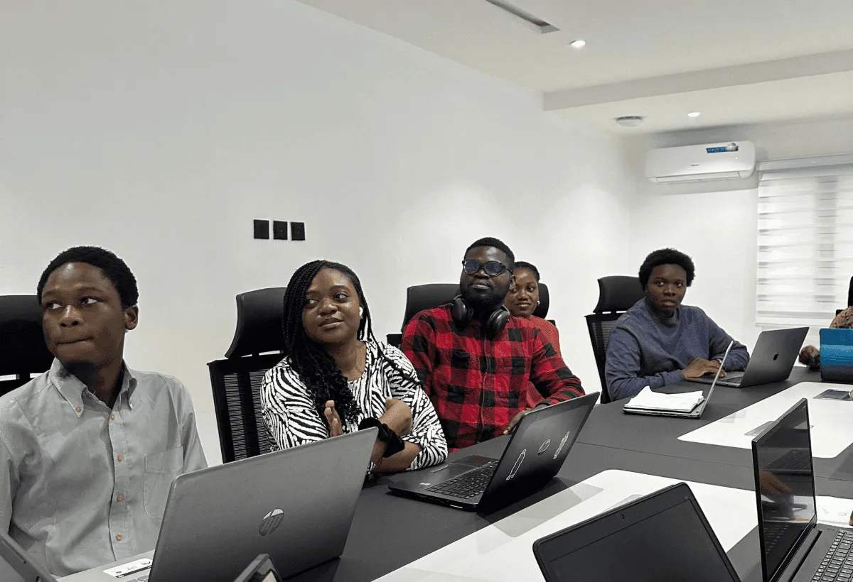 Fasyl Group Team Meeting in conference room