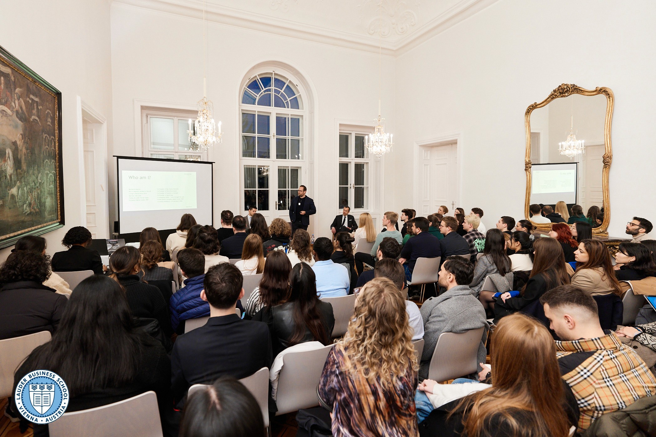 LBS students listening to entrepreneur Ben Ruschin 