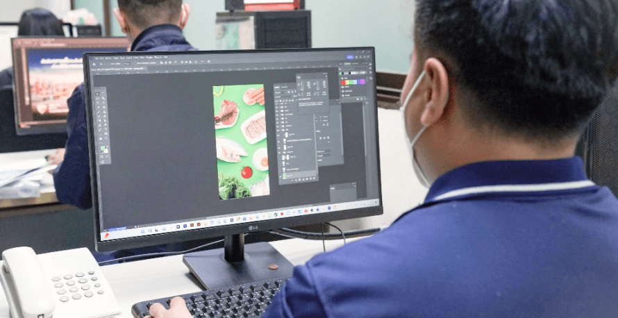 graphic designer ปรับแต่ง layout graphic