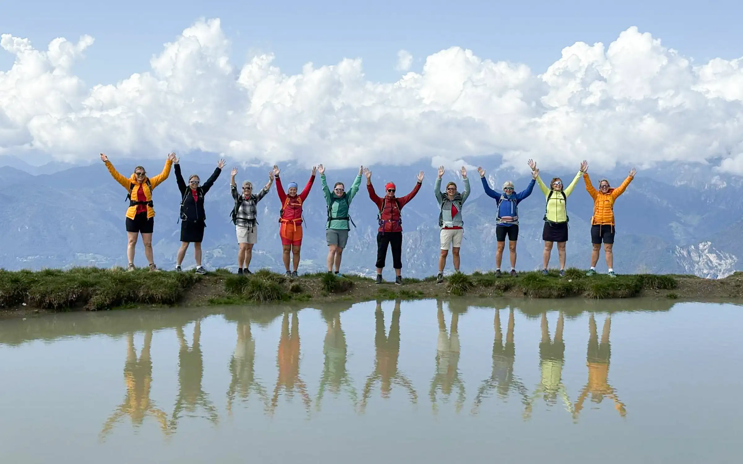 Jenteturer med aktivitet, fellesskap og latter | Expa Travel