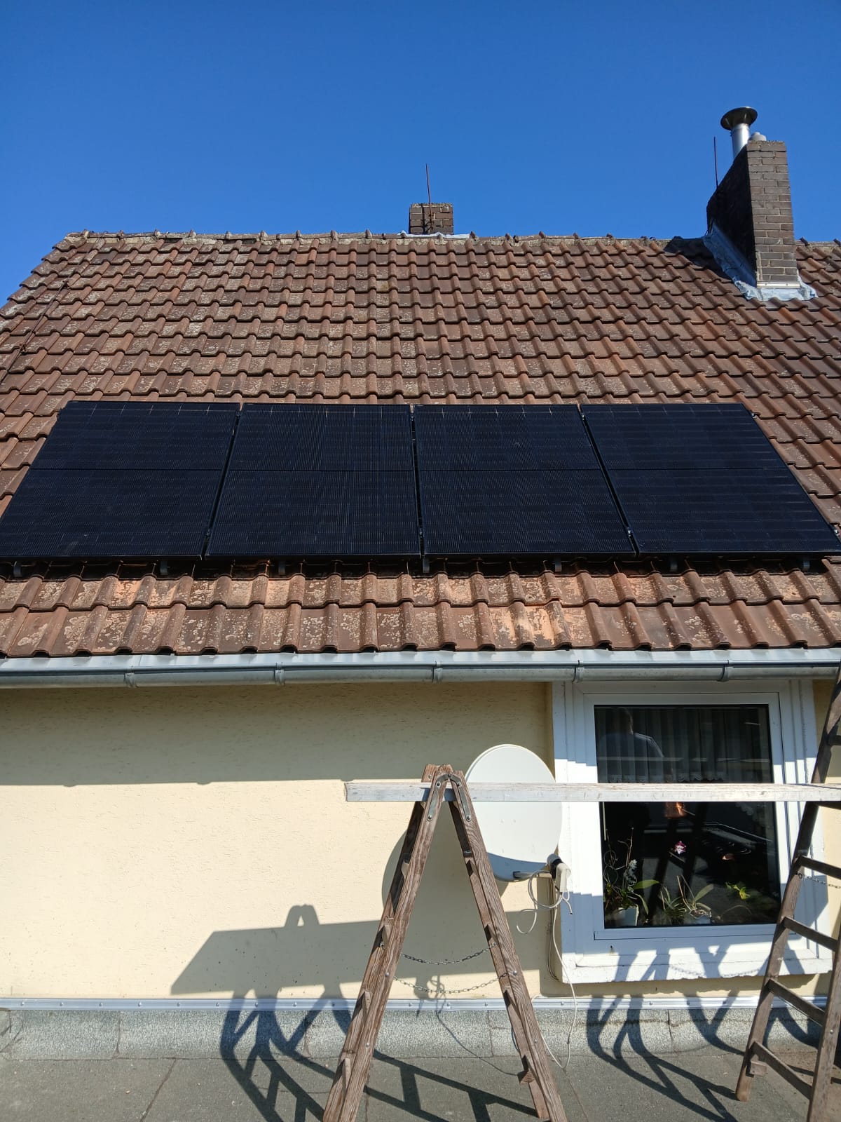 Dach mit PV Anlage in Borgentreich
