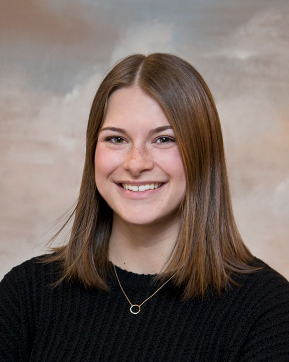 Kelsey Greening headshot