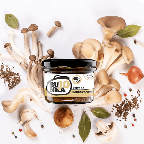BUJÓNKA Houbová