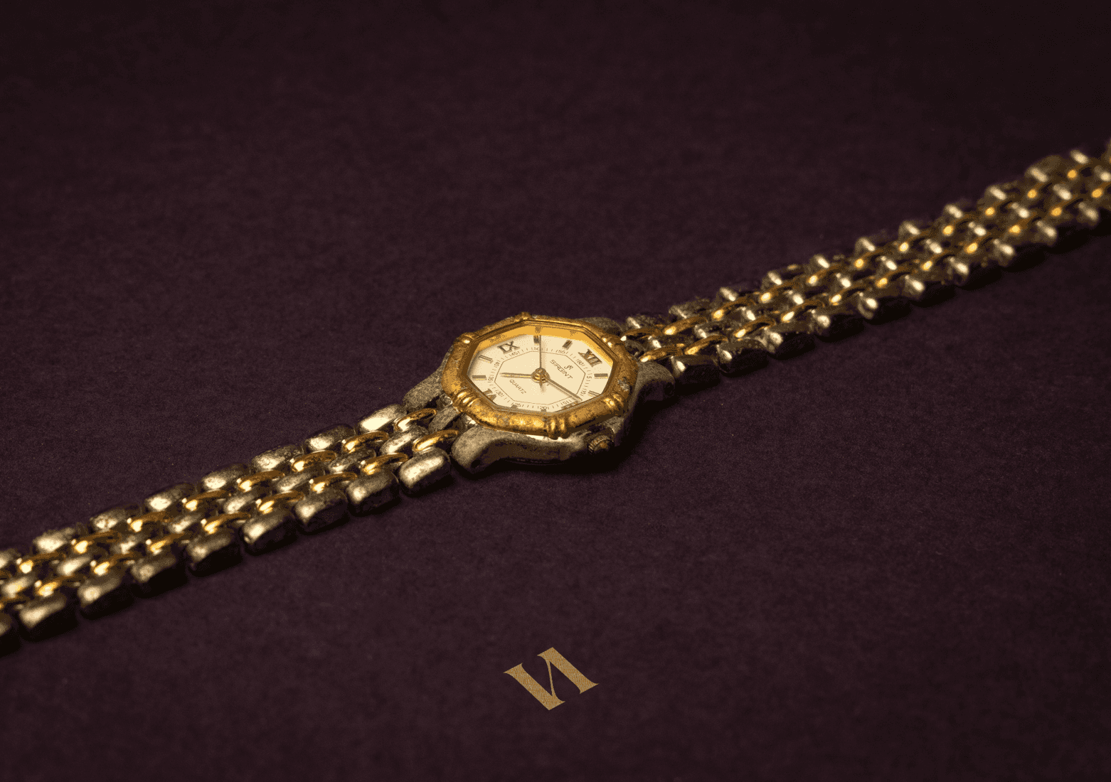 vintage sirgint calypso watch displayed