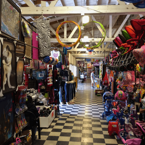 Salt Lake Indoor Swap Meet Unique Shopping Experience, Diverse