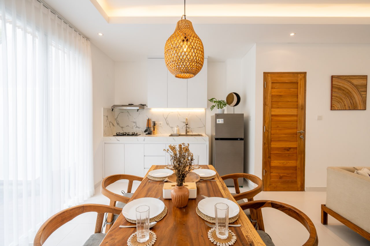 A 2-bedroom villa in a boutique complex in Canggu, Padonan