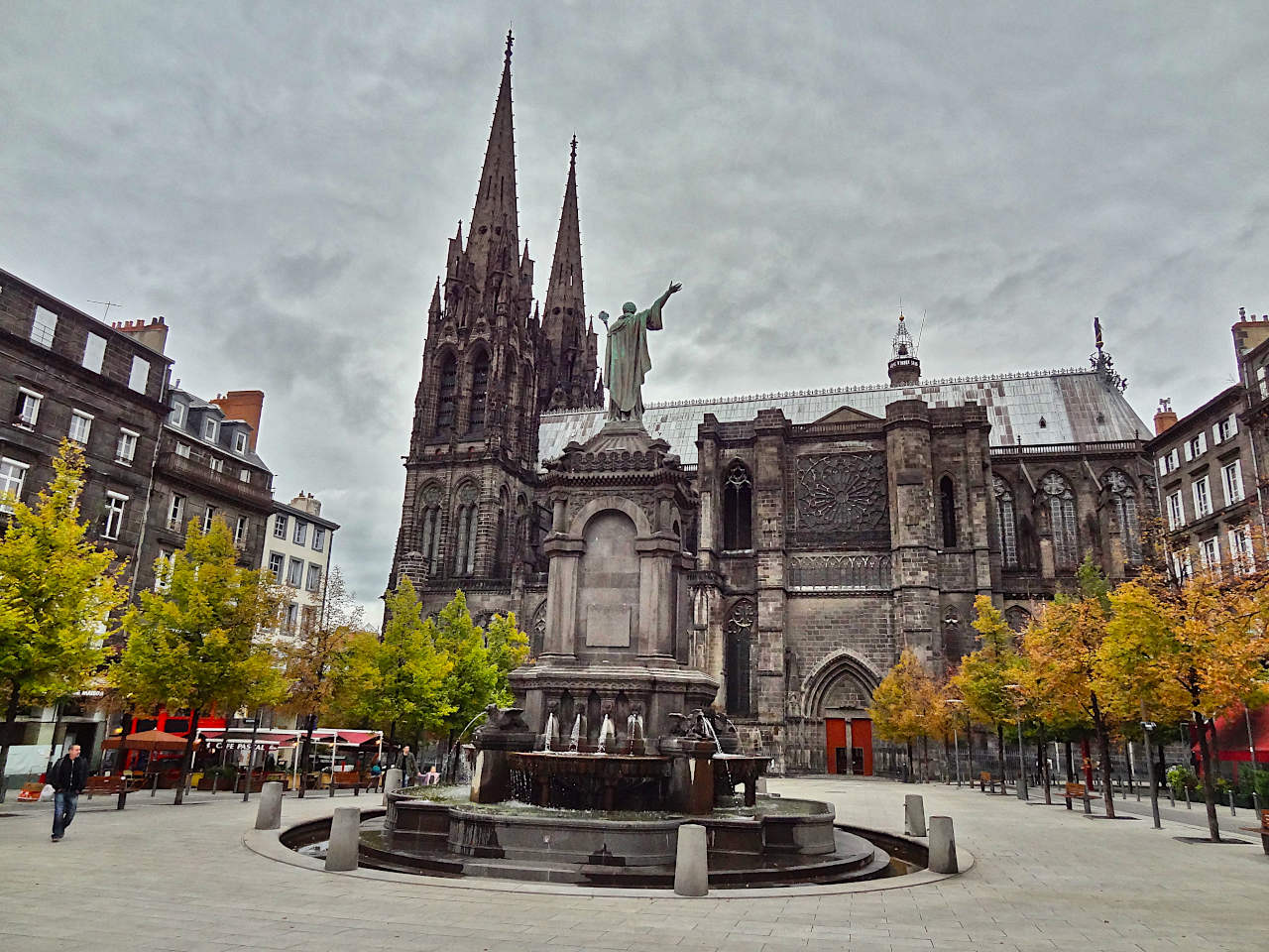 clermont-ferrand TAXES DE SEJOUR