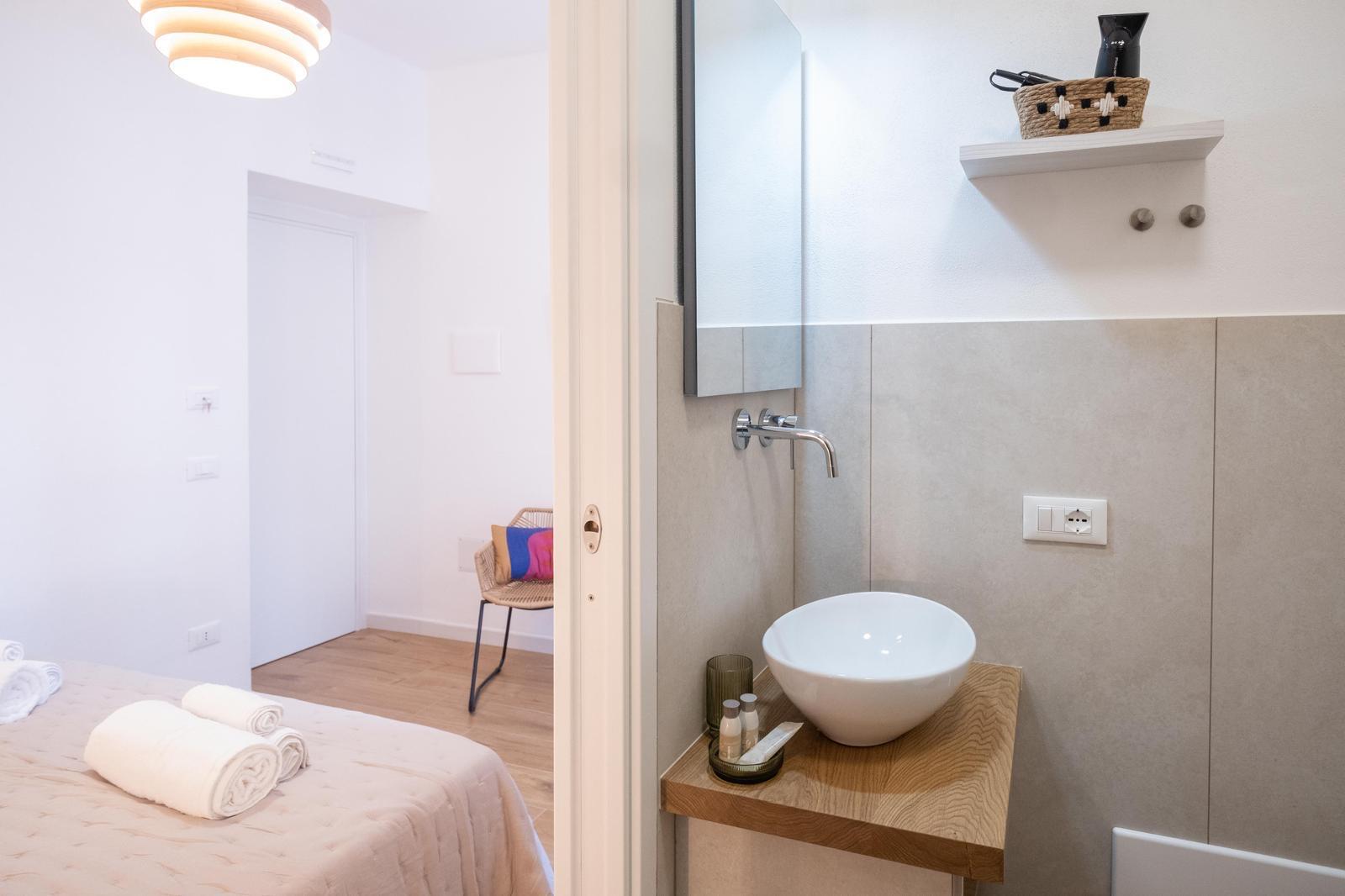 Camera ad Alghero con Balcone e Bagno Privato