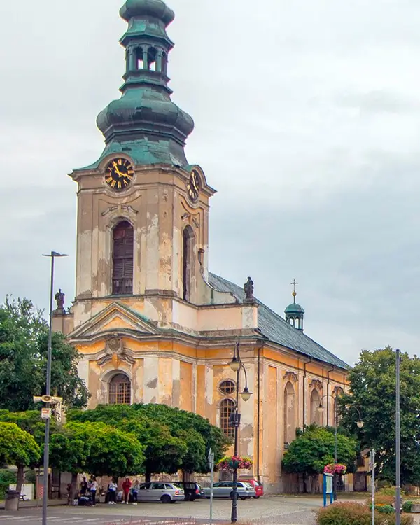 Centrum Varnsdorfu. Město ve Šluknovském výběžku, kde podporujeme oživení sousedství.