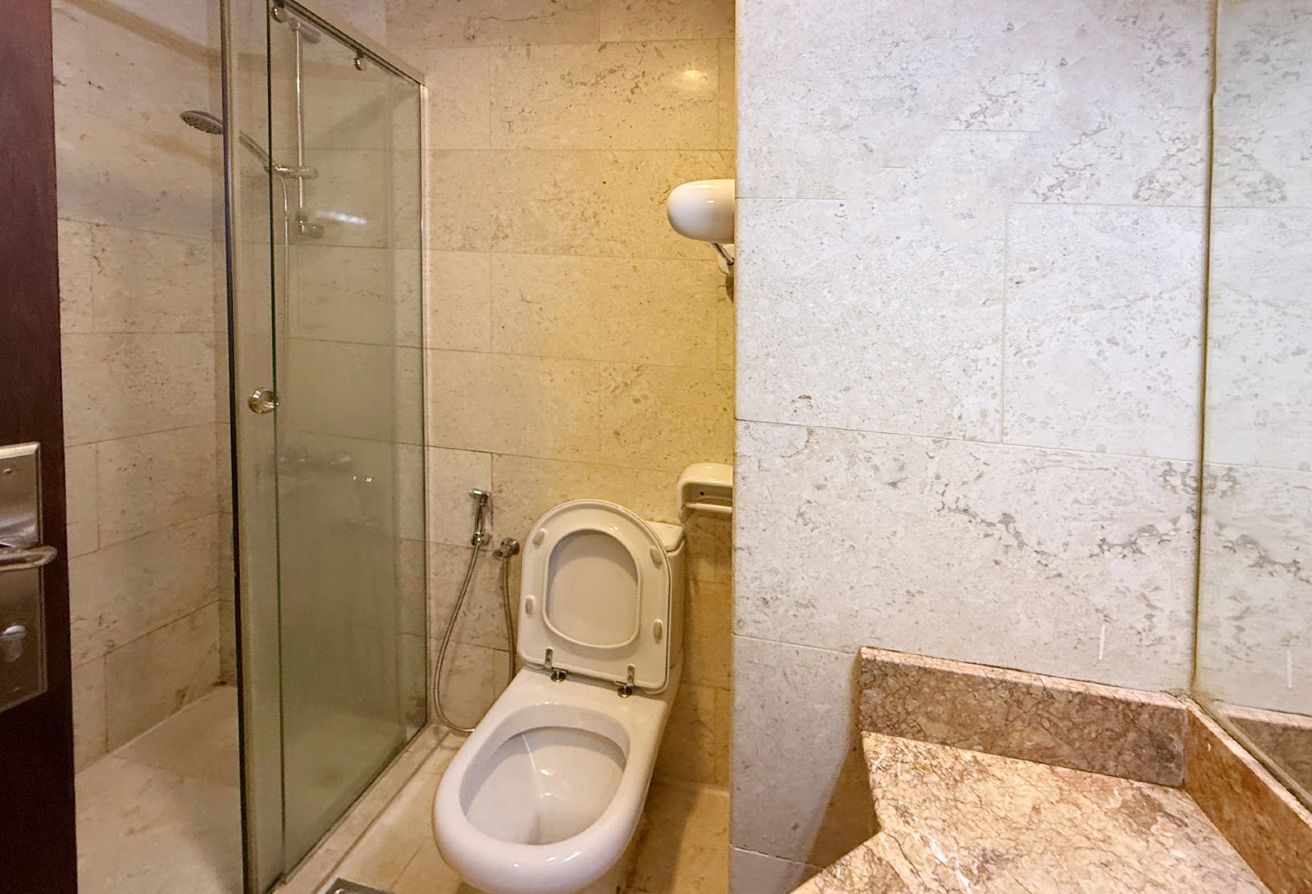 Gallery image 12
