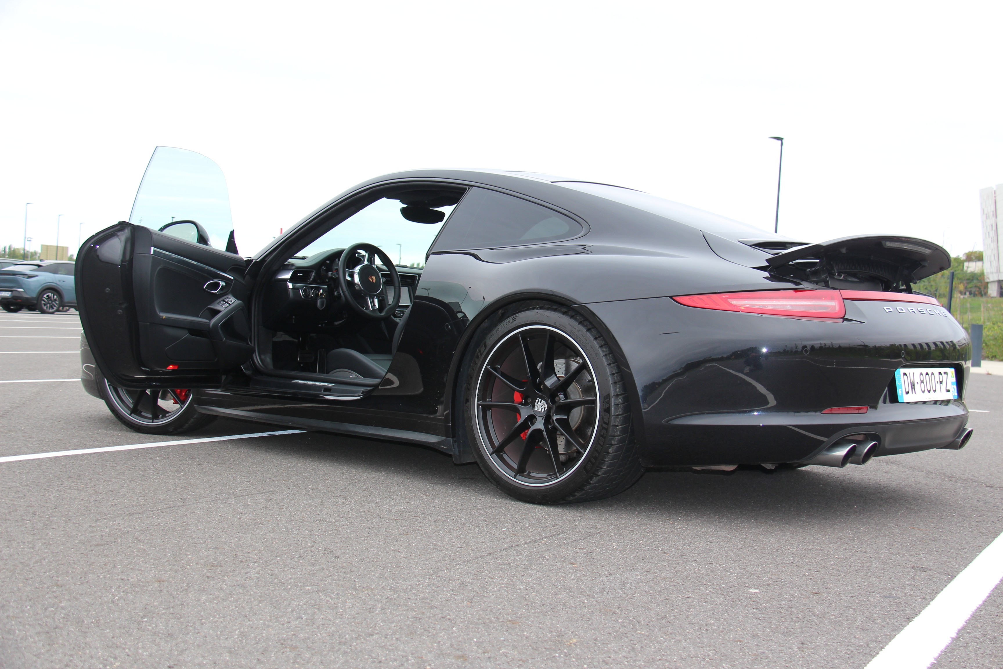 Porsche 911 Carrera 4s