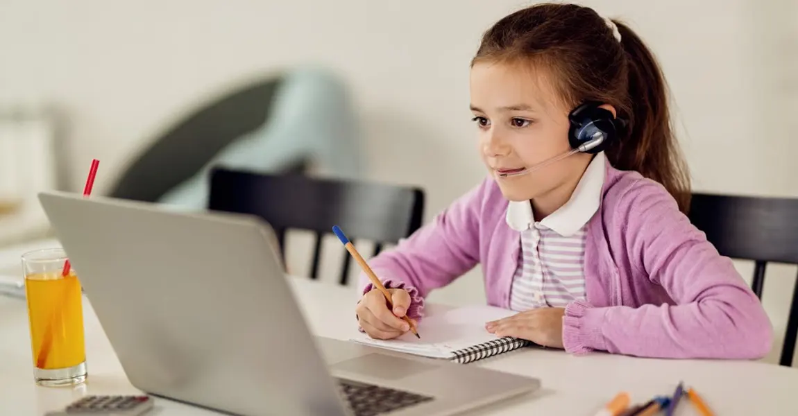 How Dreamtime Online School Integrates Technology for Enhanced Learning