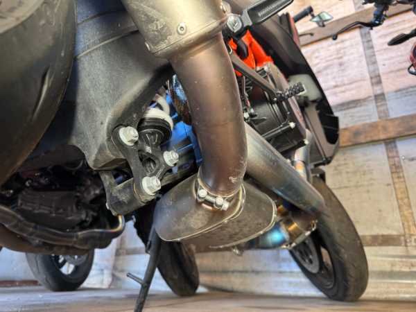 Kipufogó rendszer csere és hegesztés motorkerékpárhoz – Debrecen