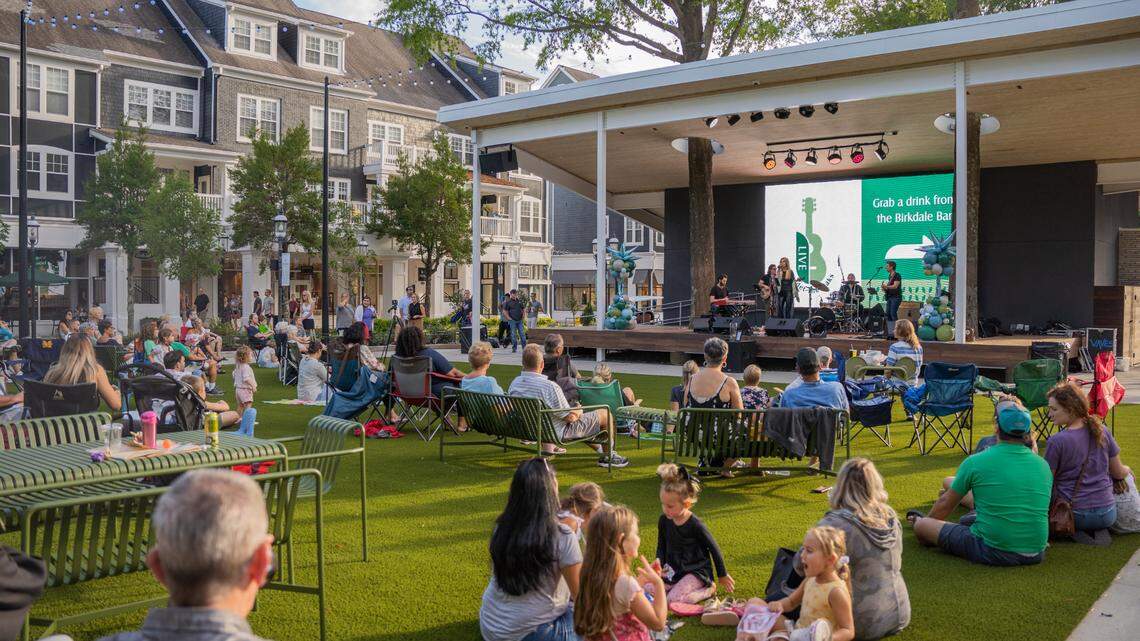 Photo of Hamza as a music producer