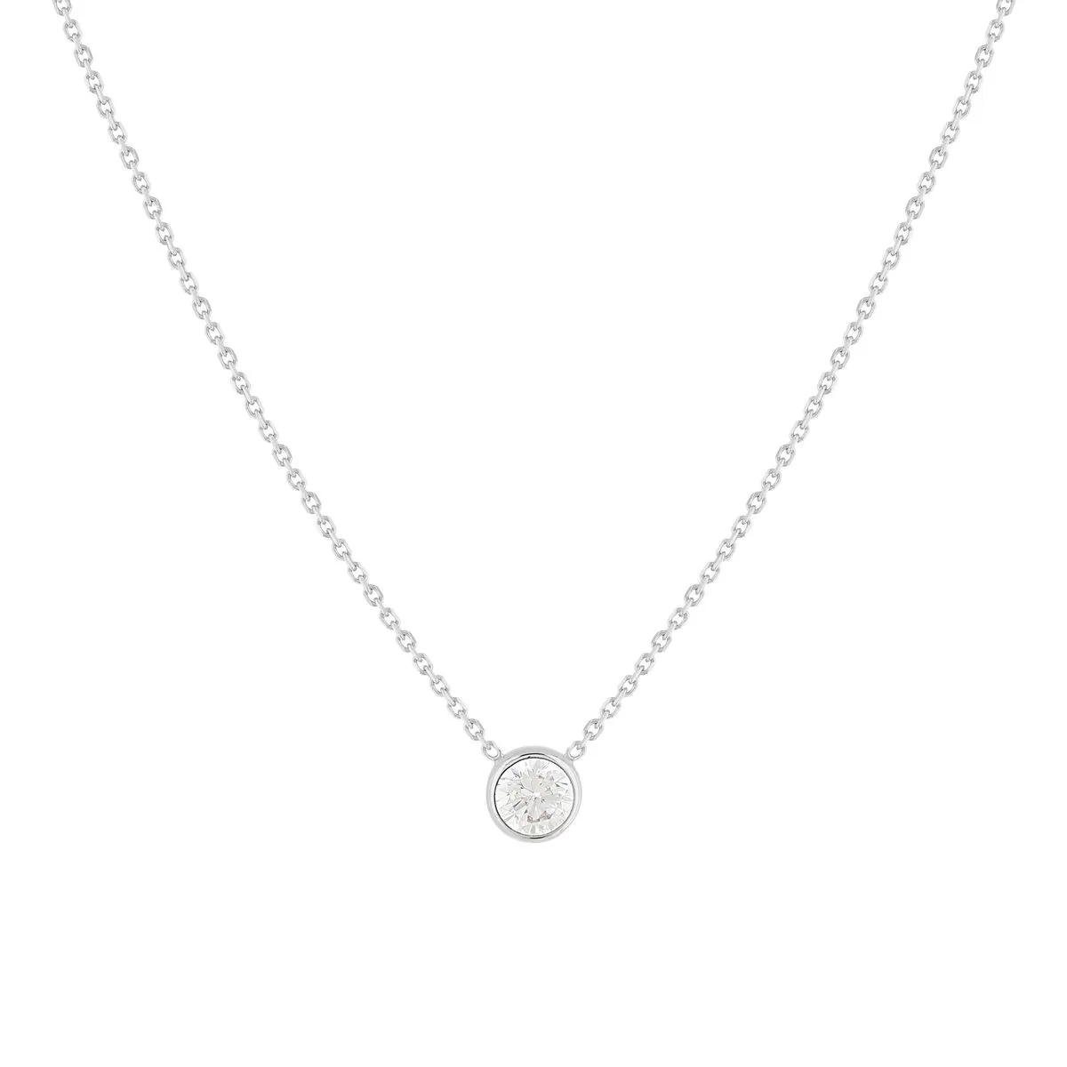 Collier en or blanc 375 serti de oxydes de zirconium