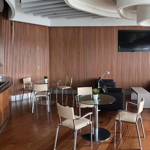 Salon Blush par Plaza Premium Group (Départs, Terminal 4)