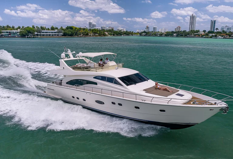 Side view of the luxurious Ferretti Lumar 75ft yacht cruising on the water.