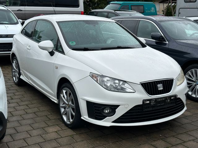 SEAT Ibiza 2010 WHITE Gebrauchtwagen - Galeriebild 3