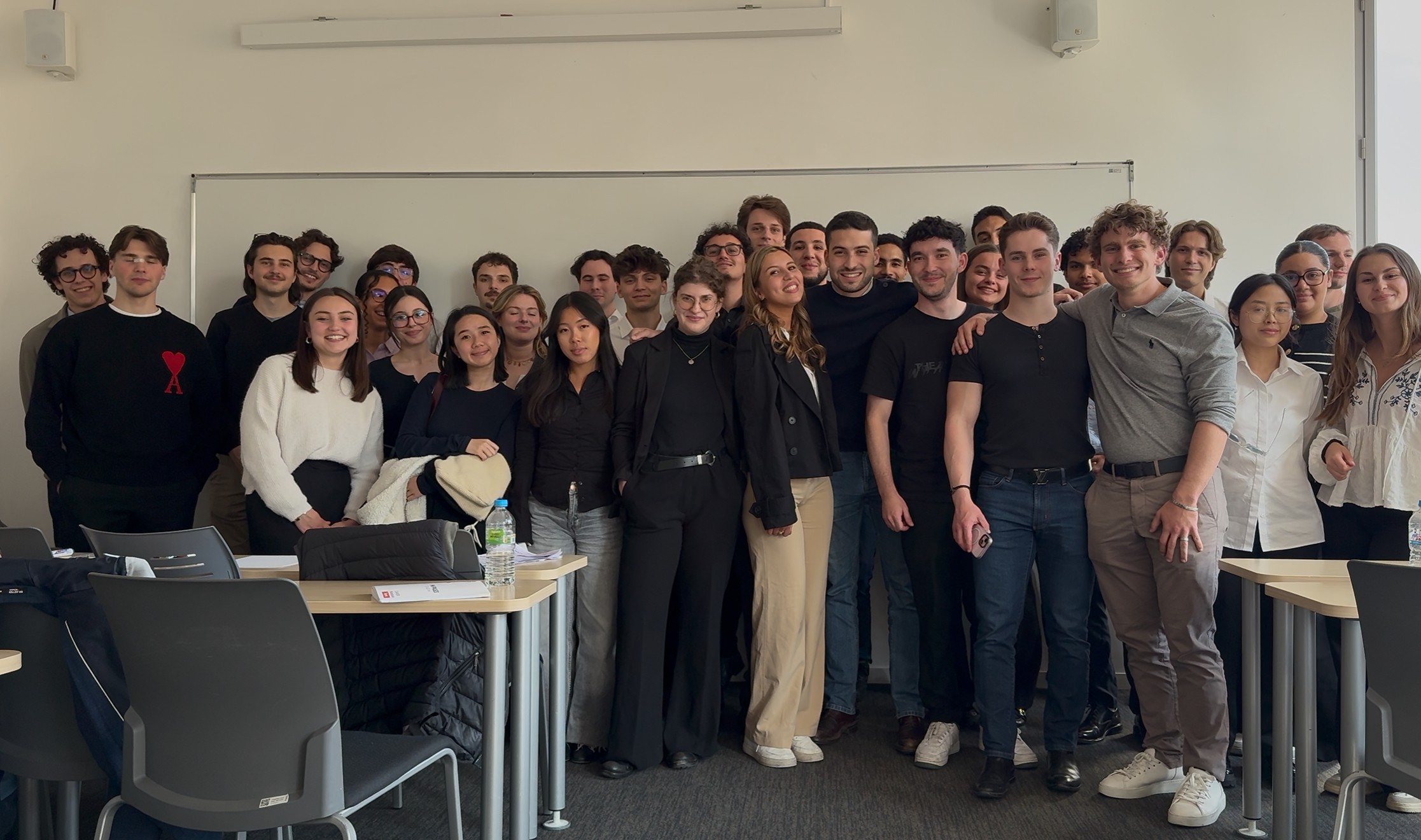 Photo de groupe des classes d'ASTPrep