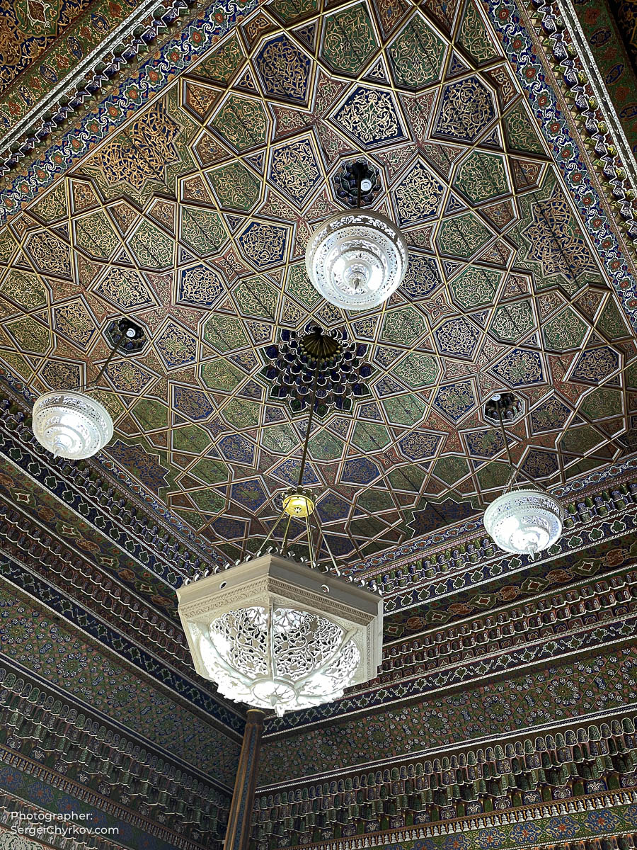 Tashkent, Uzbekistan by photographer Sergei Chyrkov. Ташкент, Узбекистан, фотограф: Сергей Чирков.