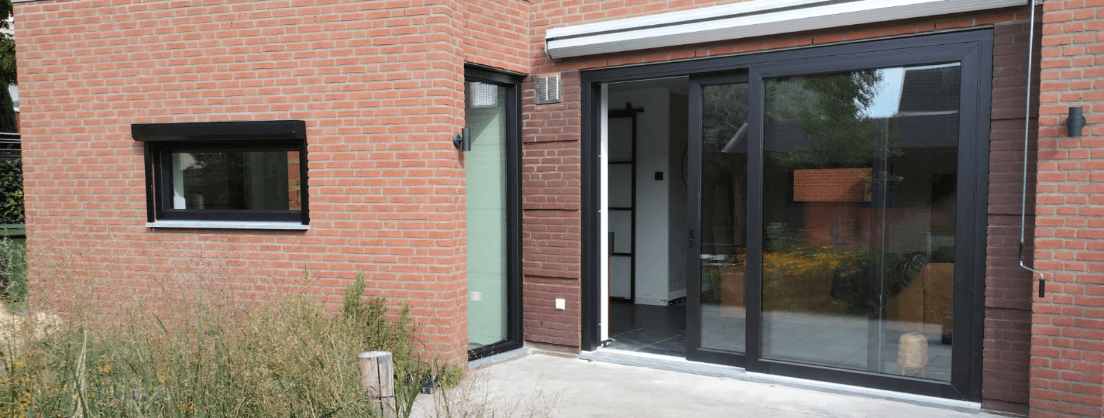 Kozijnen zwart