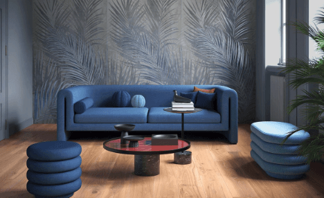 worker on laboratorium