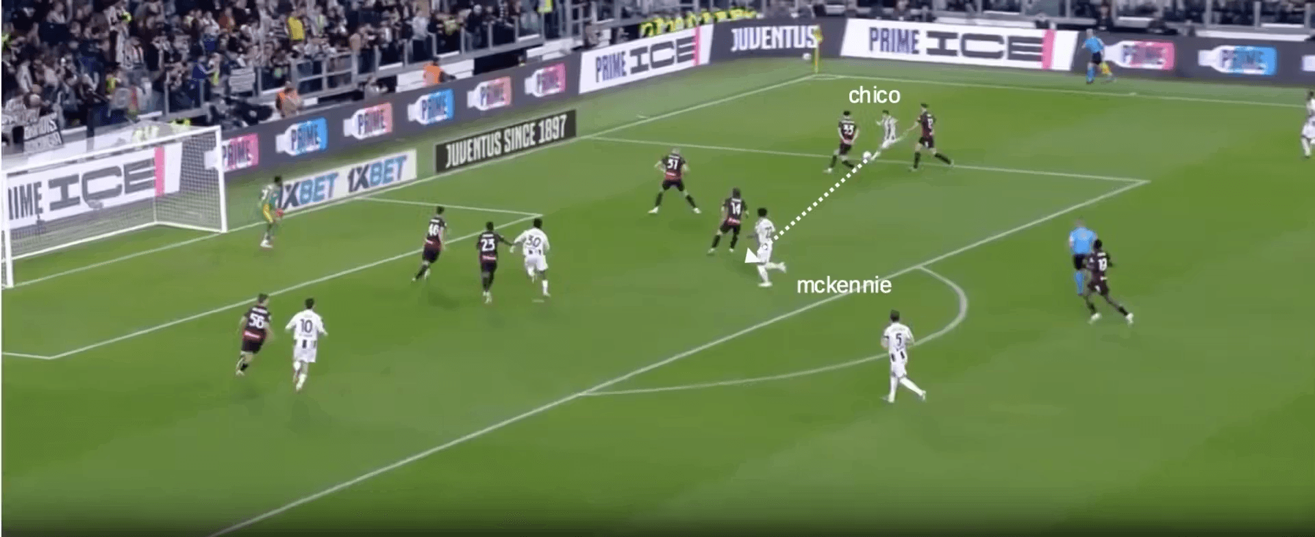 Дейвид проспива добра възможност на втора греда