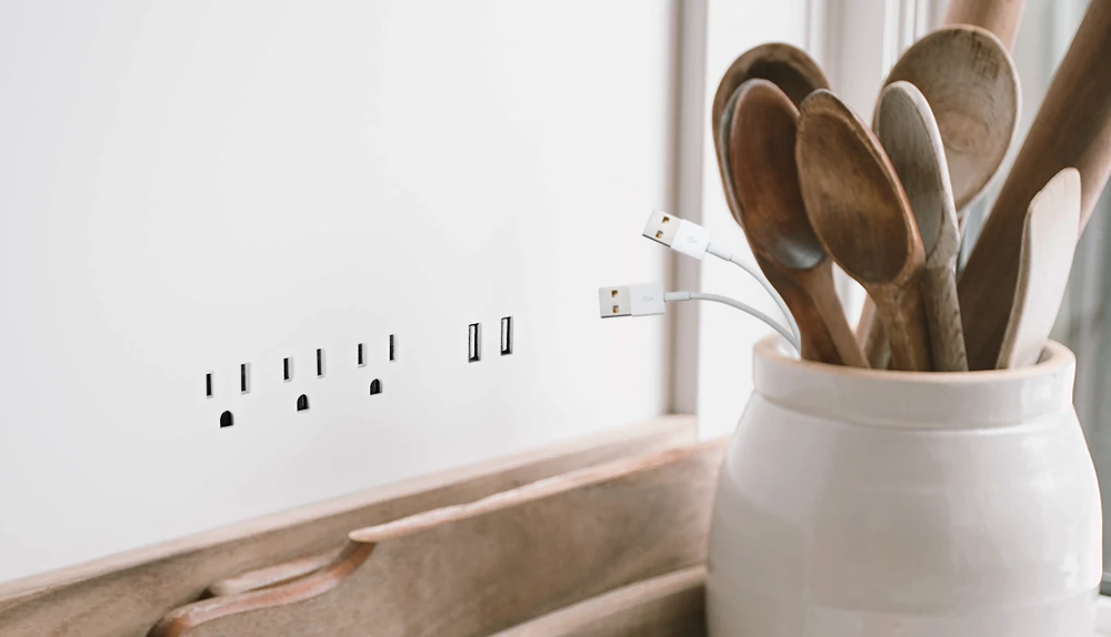 magic plan tools for documenting electrical outlets and USB ports in kitchens
