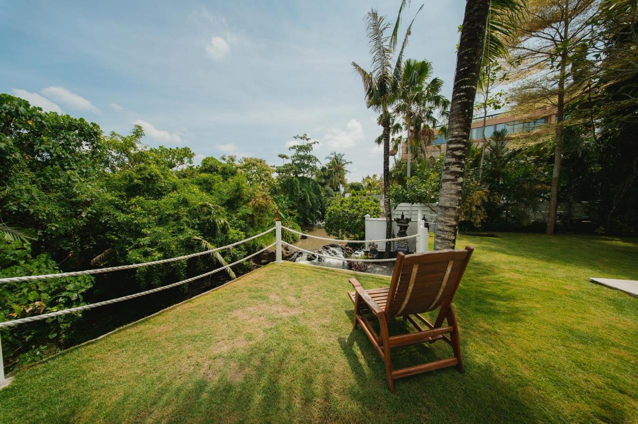5-bedroom villa by the river in Pererenan