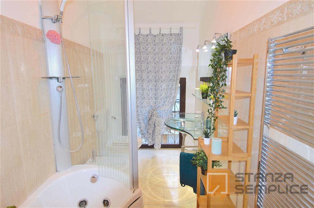 12 sqm room in Via Emilia Ovest, Modena