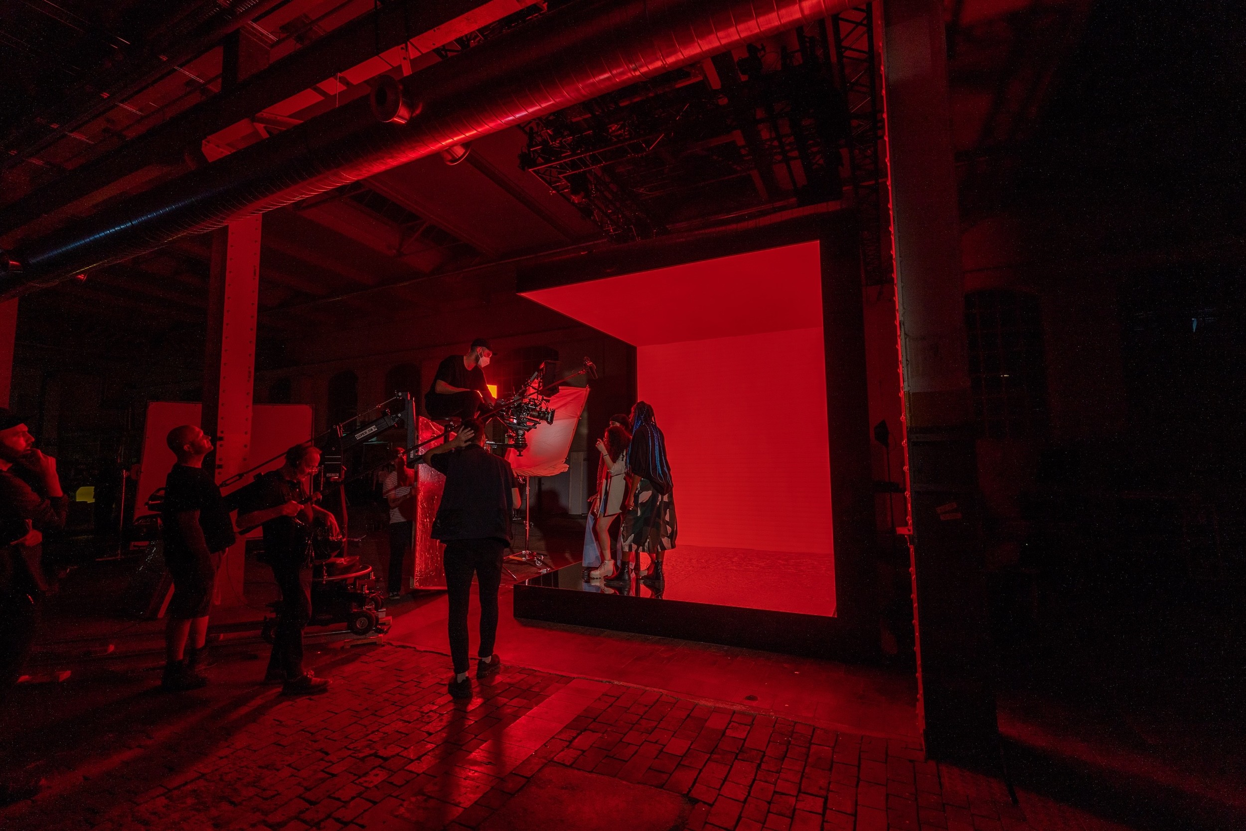 Behind the scenes blue Launch Shooting