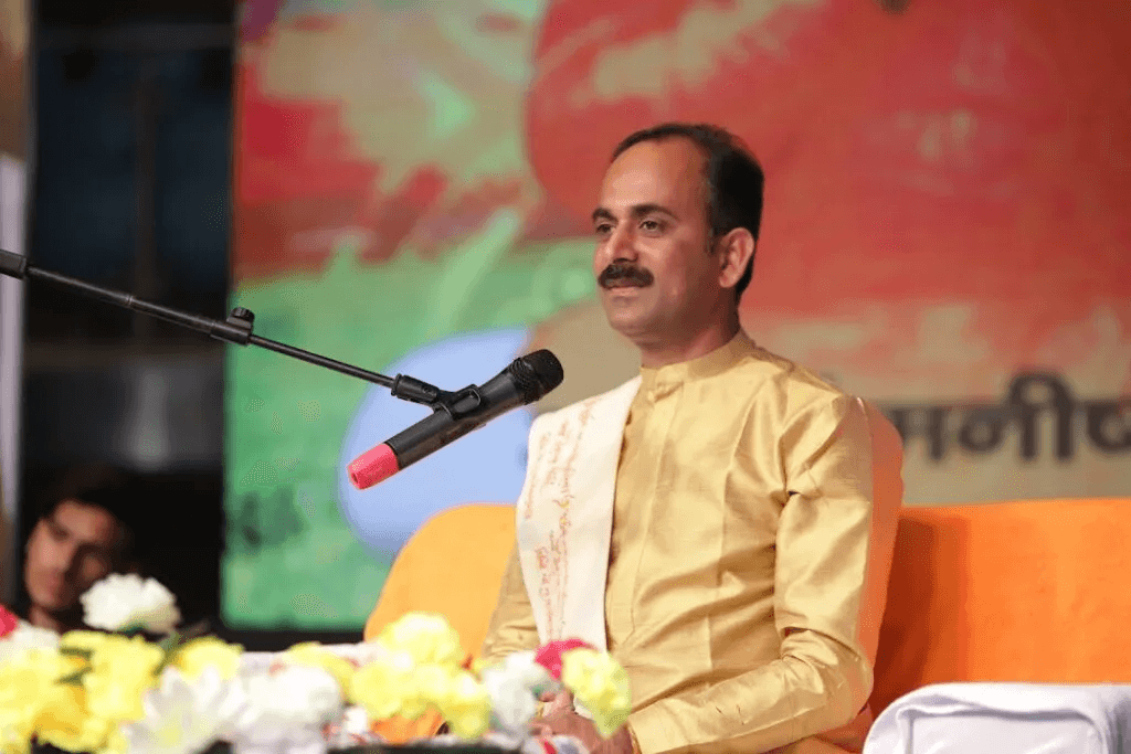 Aacharya Manish Ji