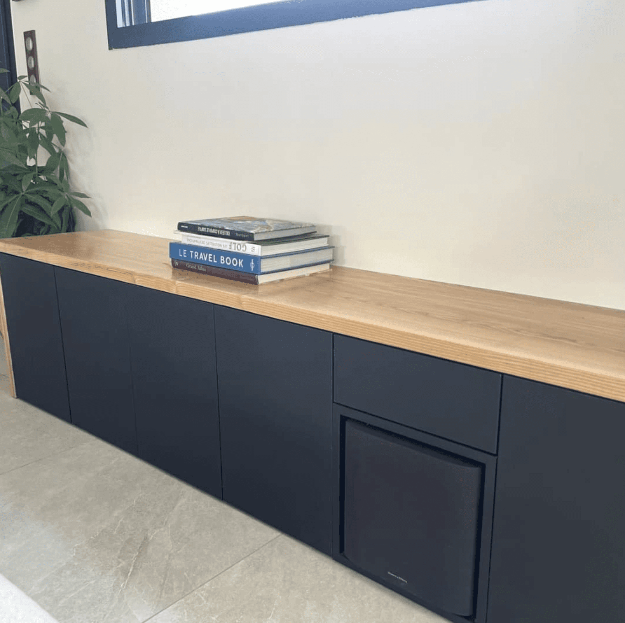 Mobilier intégré sur mesure réalisé par Art et Bois près de Toulouse