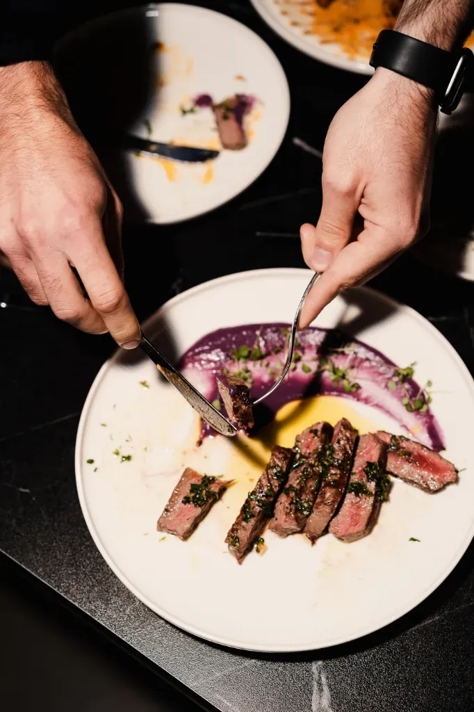 Türkische Grill-Spezialitäten vom Holzkohlegrill. Mangal Mezze Saarbrücken.